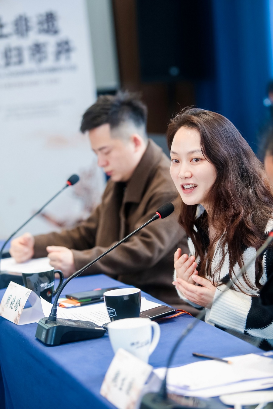 电脑的人中度可信度描述已自动生成